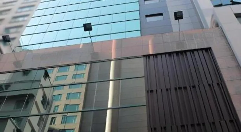 ノーブル パーク ホテル 香港